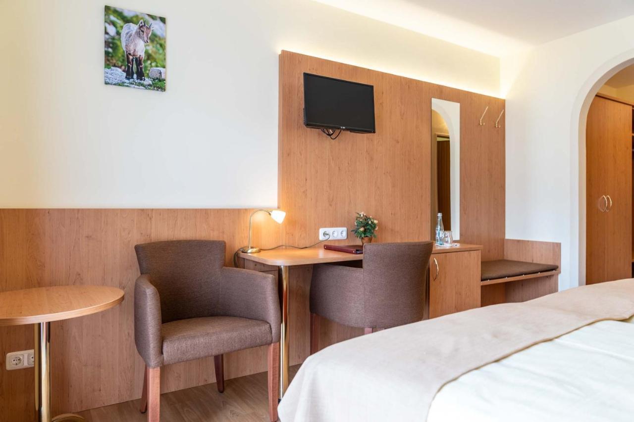 Hotel Garni Brunnthaler Garmisch-Partenkirchen járás Kültér fotó