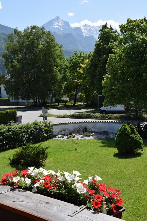 Hotel Garni Brunnthaler Garmisch-Partenkirchen járás Kültér fotó